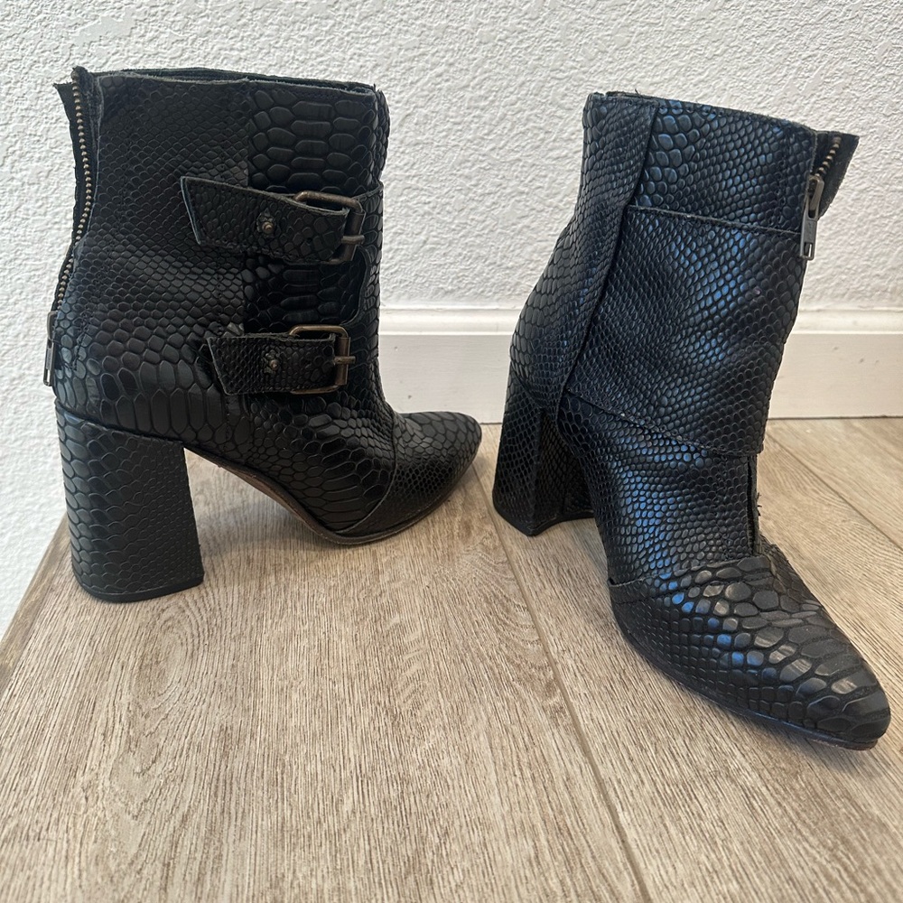 Freebird Joey, Size 9